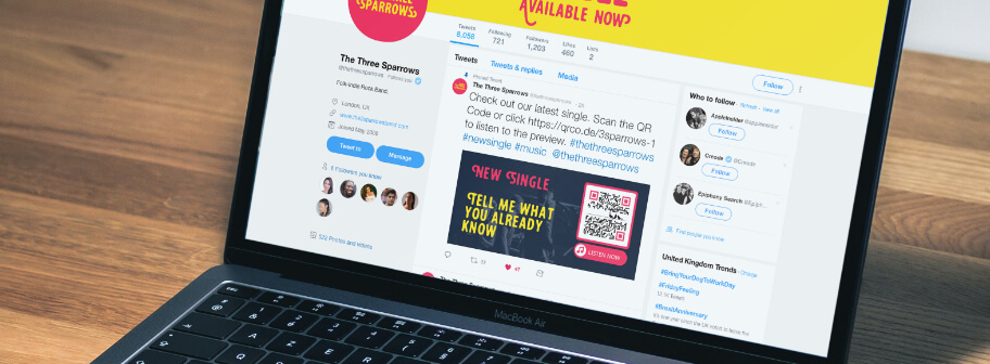 QR Code example in a tweet